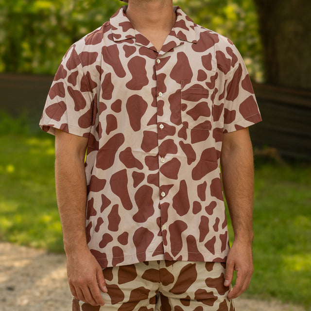 Resort Shirt in Giraffe