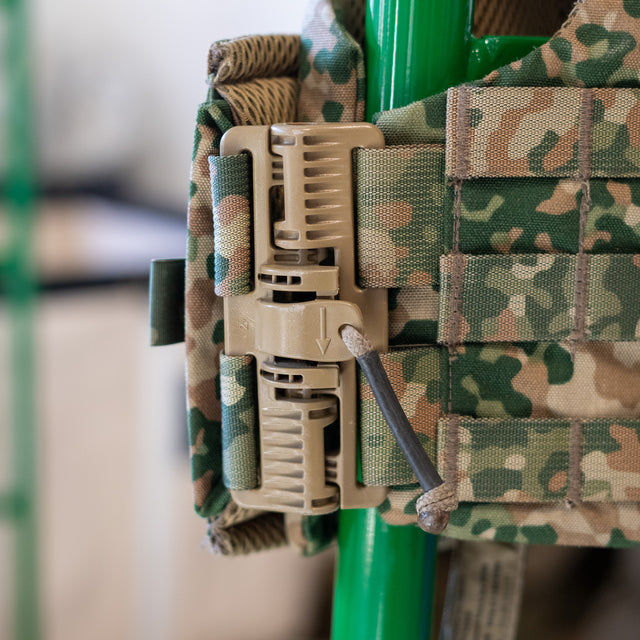 Issued Dutch NFP MOLLE Plate Carrier